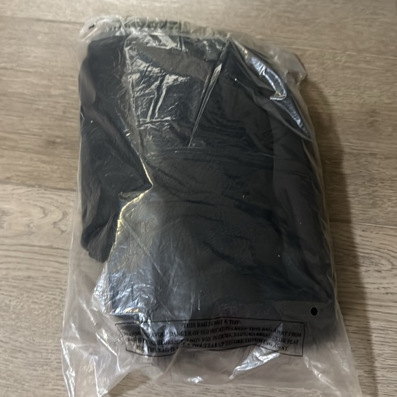 NWT! Maeve Faux-Fur Collar Crop Cardigan Sweater - Size Medium 🏀 - Picture 12 of 12